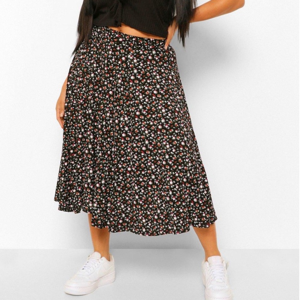 Boohoo Plus Floral Midi Skirt